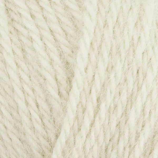 Fable Brushed Aran – Plush, Textured Worsted-Yarn Alternative 1