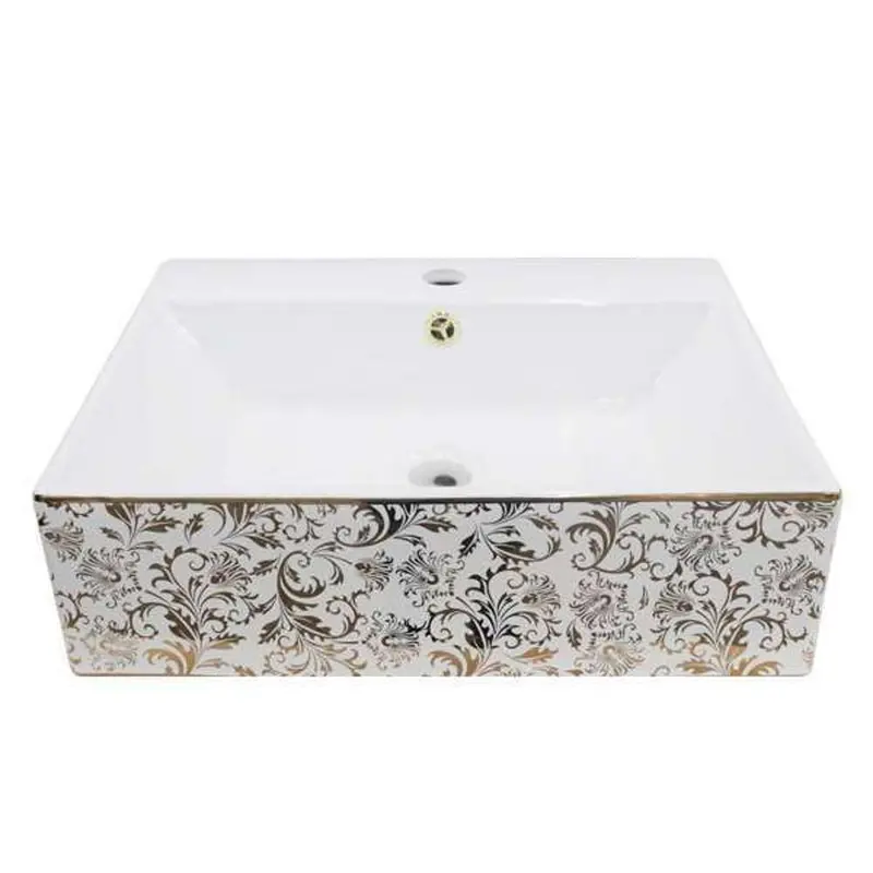 Gold-Finished Tabletop Basin 1