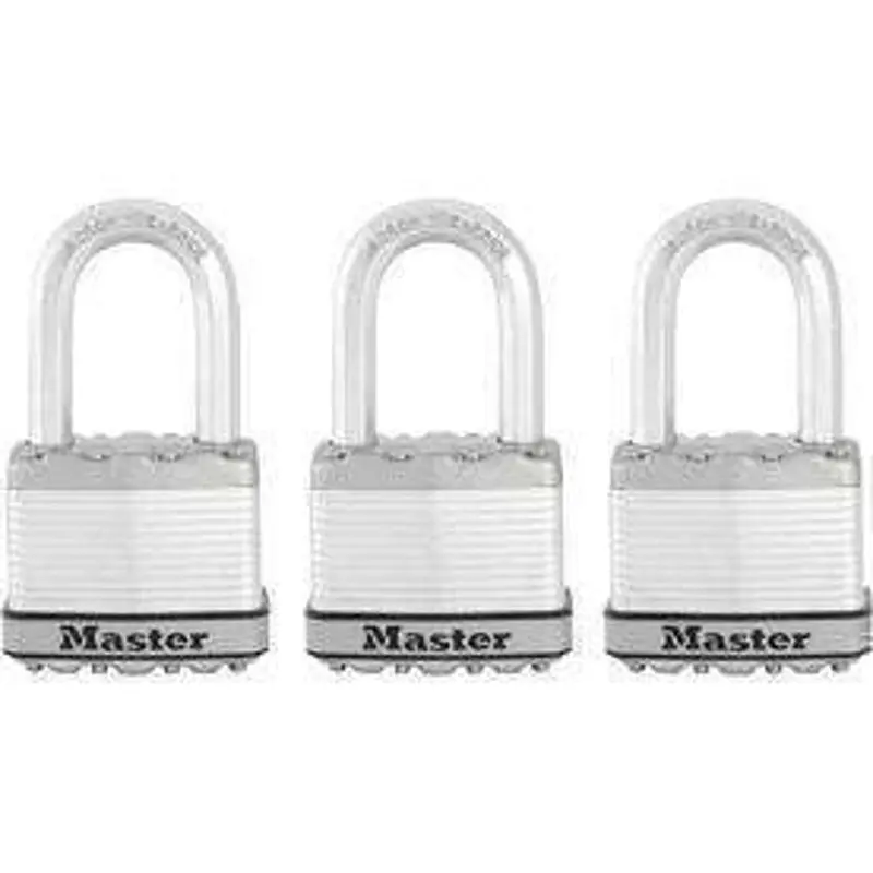 Master Magnumm Padlock Set – 3-Pack, 1-1/2 Inch Laminated Steel Shackle 1