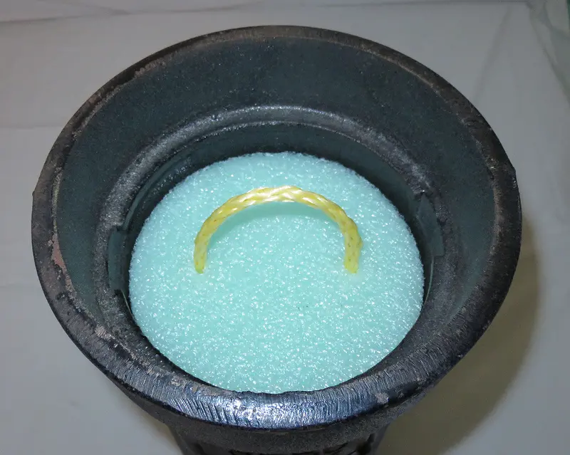 Valve Box Debris And Mud Plug For Water Or Gas Applications 1